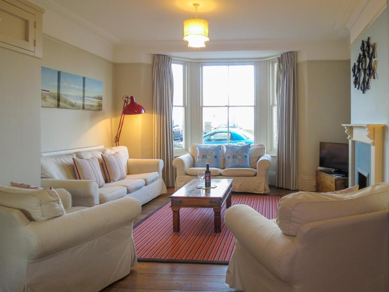 14 Market Cross Place - Beachfront Location With Lovely Sea Views - Aldeburgh Coastal Cottages Ngoại thất bức ảnh